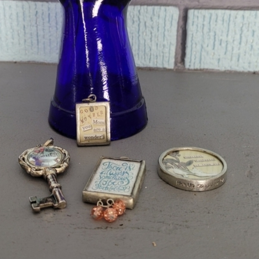 Vintage Inspired Charm Set - Picture 3 of 4
